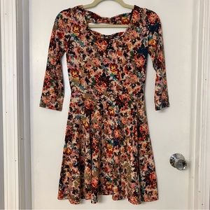 Xhilaration Long Sleeve Floral Dress With Open Back Size SP